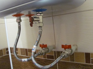 Подключение накопительного водонагревателя в Волжском